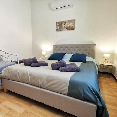 Apartament L'Hypercentre - Clim - Terrasse - Wifi Miramas Zewnętrze zdjęcie