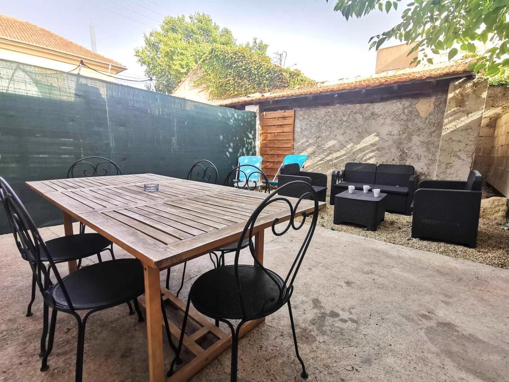 Apartament L'Hypercentre - Clim - Terrasse - Wifi Miramas Zewnętrze zdjęcie