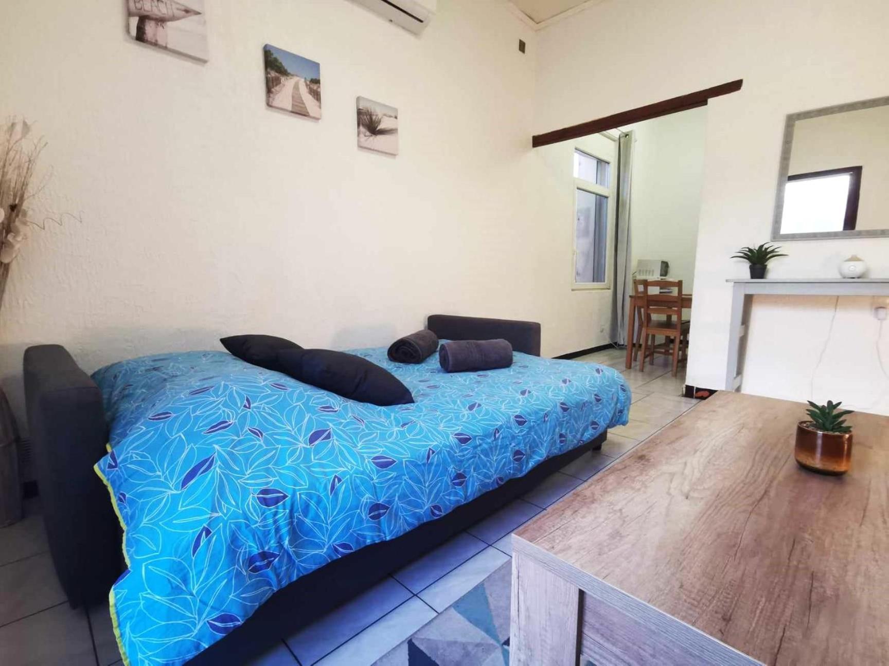Apartament L'Hypercentre - Clim - Terrasse - Wifi Miramas Zewnętrze zdjęcie
